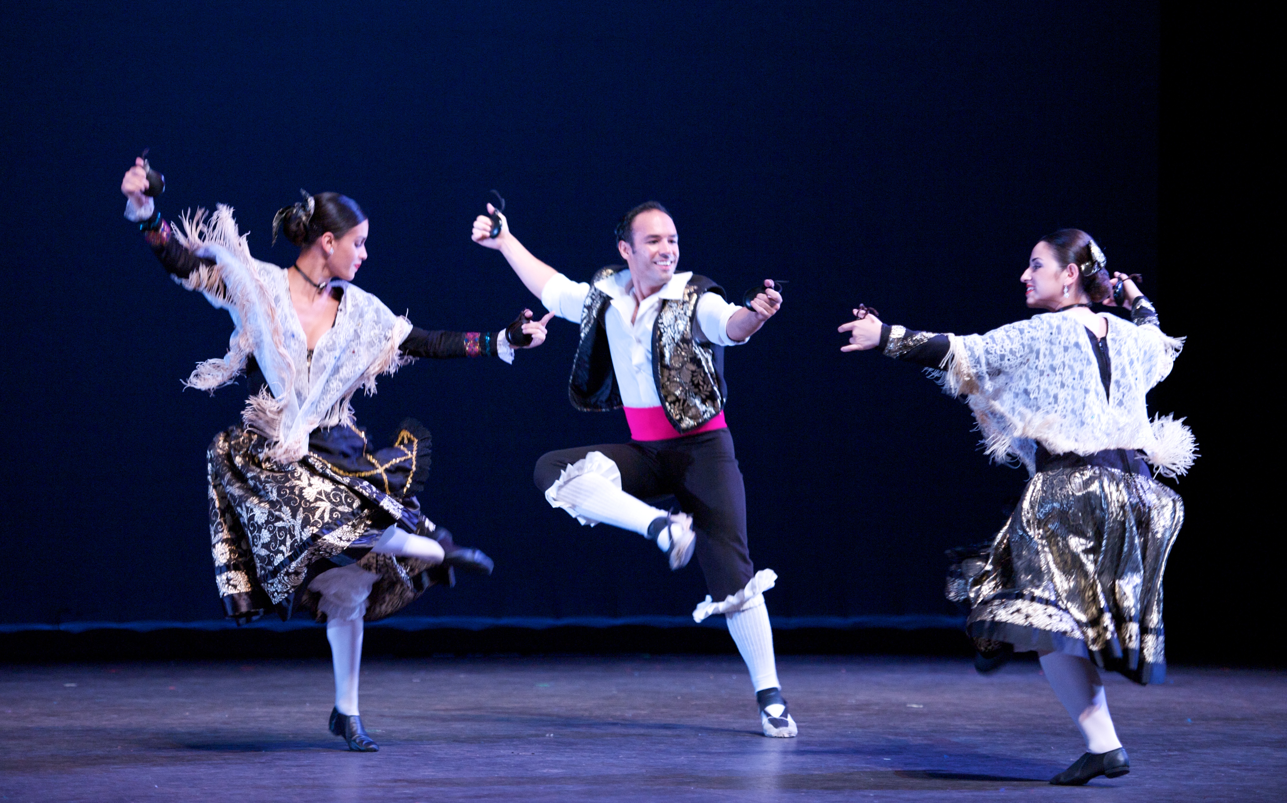 dance term papers Open document below is an essay on history of modern dance from anti essays, your source for research papers, essays, and term paper examples. dance term papers Open document below is an essay on history of modern dance from anti essays, your source for research papers, essays, and term paper examples.